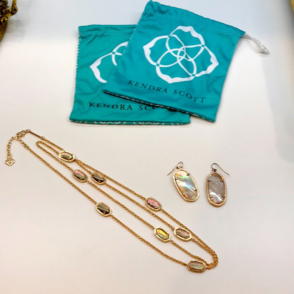 Kendra Scott set!